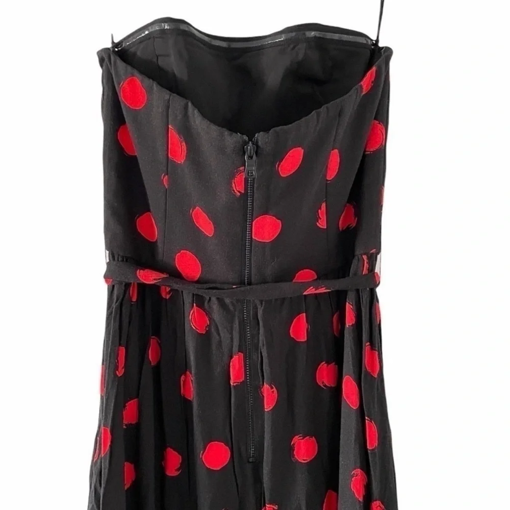 Alice + Olivia Belva Polka Dot Strapless Midi Dress - Picture 4 of 5